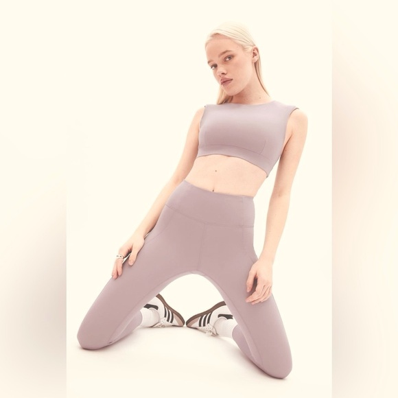 Girlfriend Collective | Compressive High-Rise Legging in Pink Nude Size Small - Picture 8 of 8